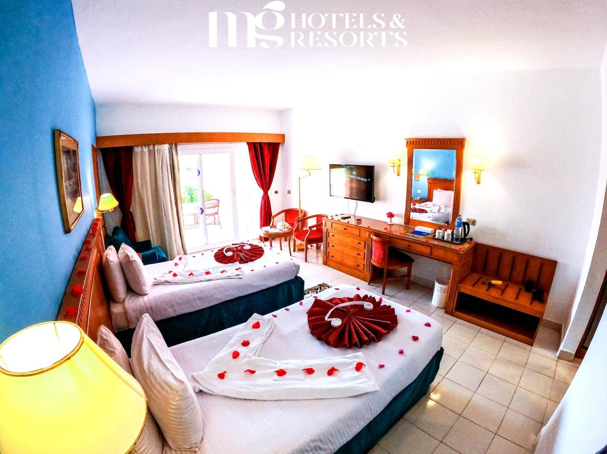 Mg Alexander The Great Hotel Marsa Alam Bagian luar foto
